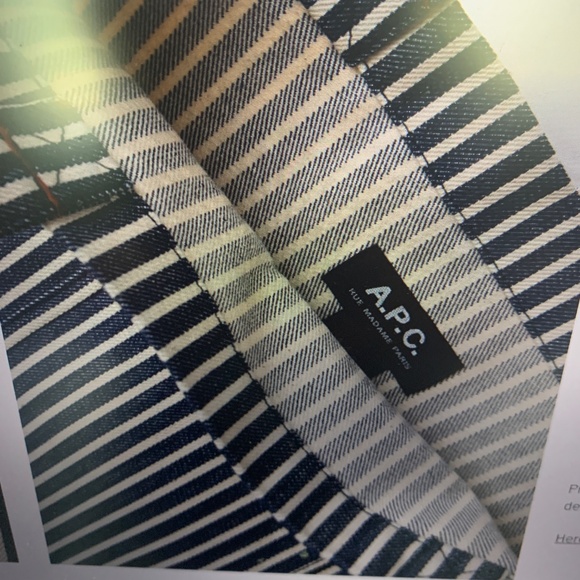 A.P.C. Navy & Off-White Thais Mini Tote - Picture 10 of 12